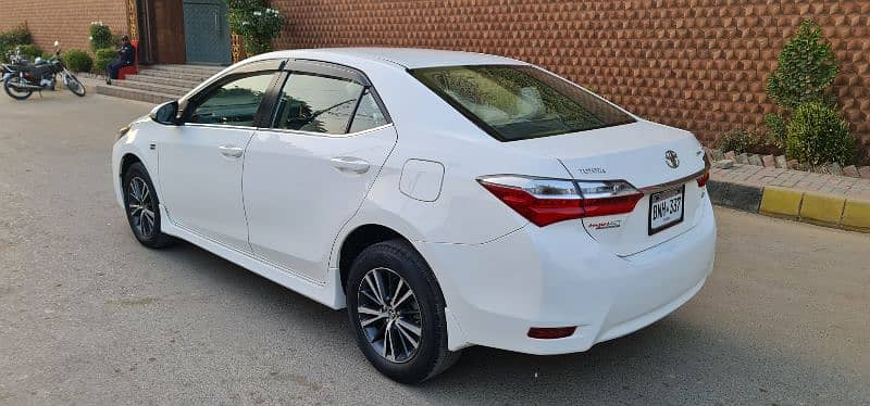 TOYOTA COROLLA ALTIS MODEL 2018 BUMPER TO BUMPER ORIGINAL 10