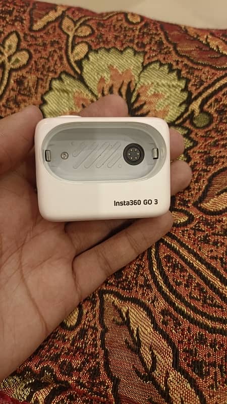 insta 360 GO3 for sale (mint condition) 1