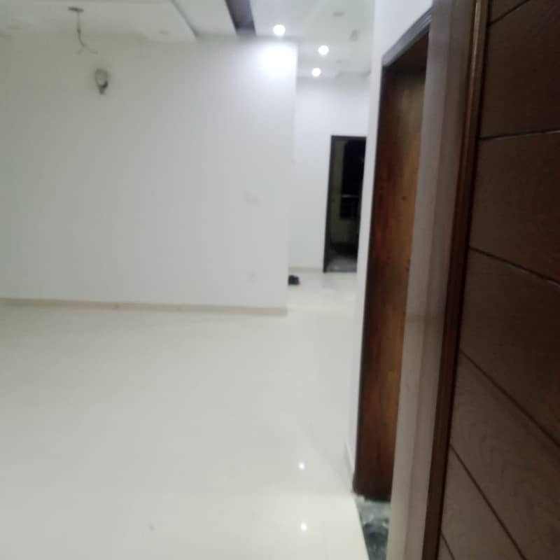 Upper Portion For Rent 4