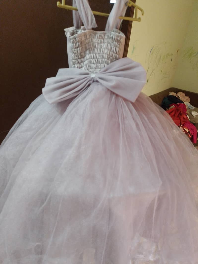 Fancy princess frock for 3 to 4 years 0