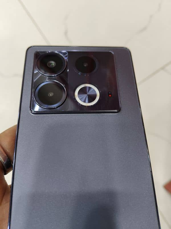 Infinix Note 40 1