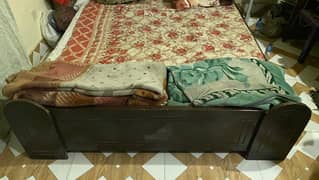 sheesham bed set In good condition