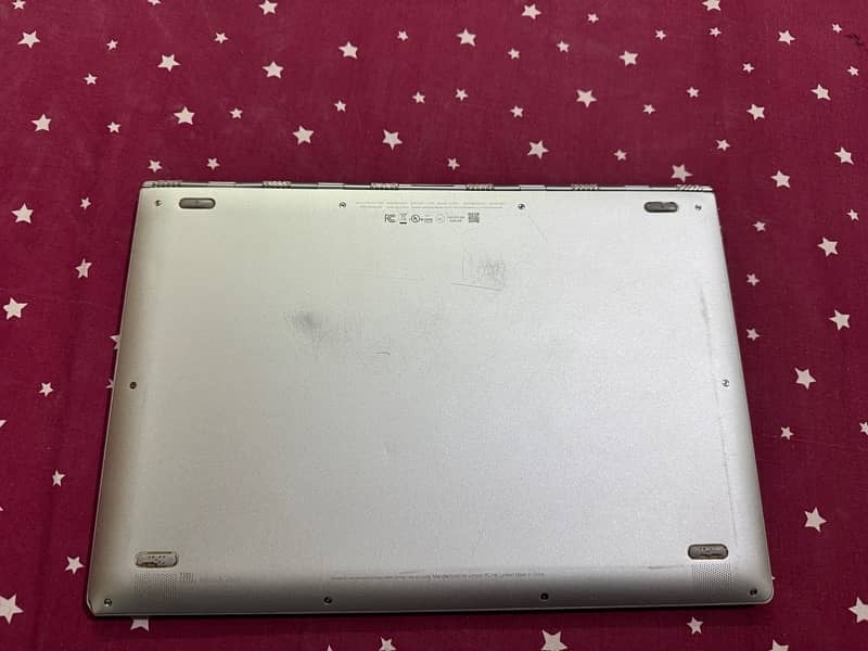 Lenovo 910-13IKB 7