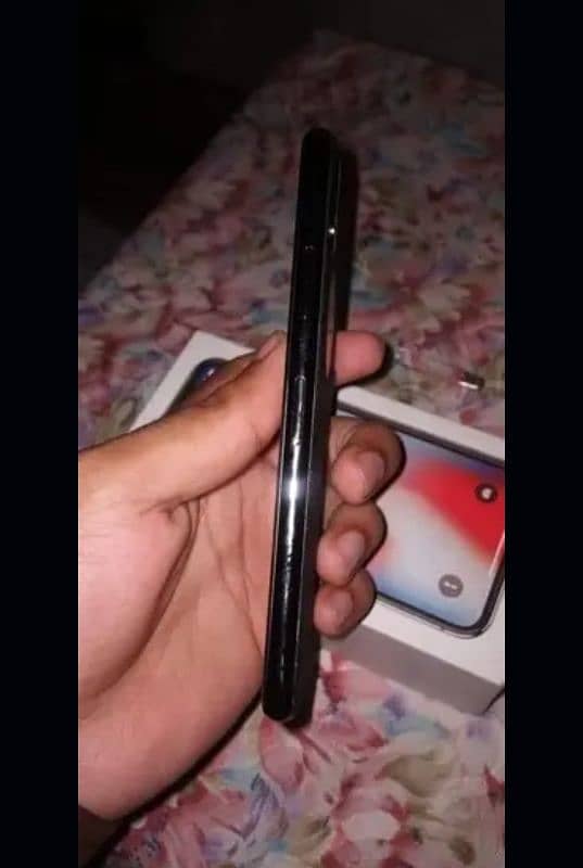 Iphone x 256 PTA 6