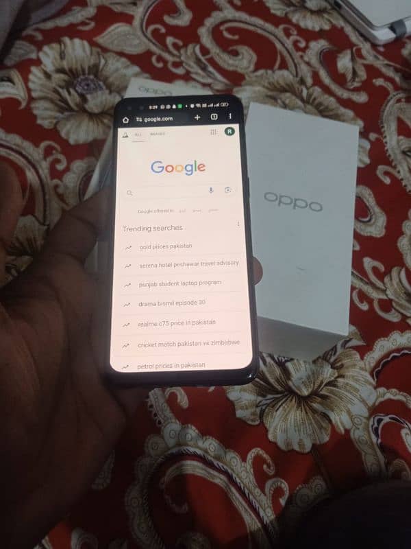 oppo F 17 Pro 4