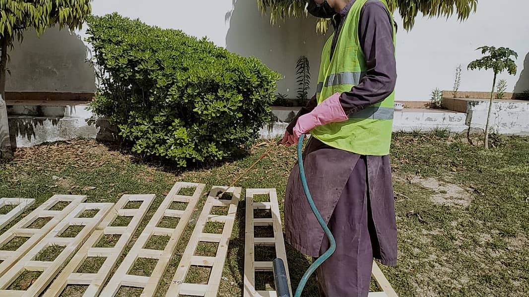 Water Tank Cleaning services/waterproofing/Deep Water Cleaning/Leakage 12