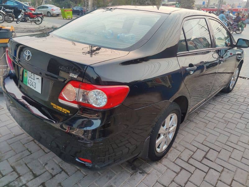 Toyota Corolla GLI 2011 5