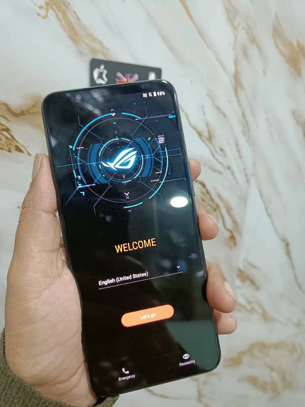 Asus RoG5 Gaming PHone with Awesome Feature's 2