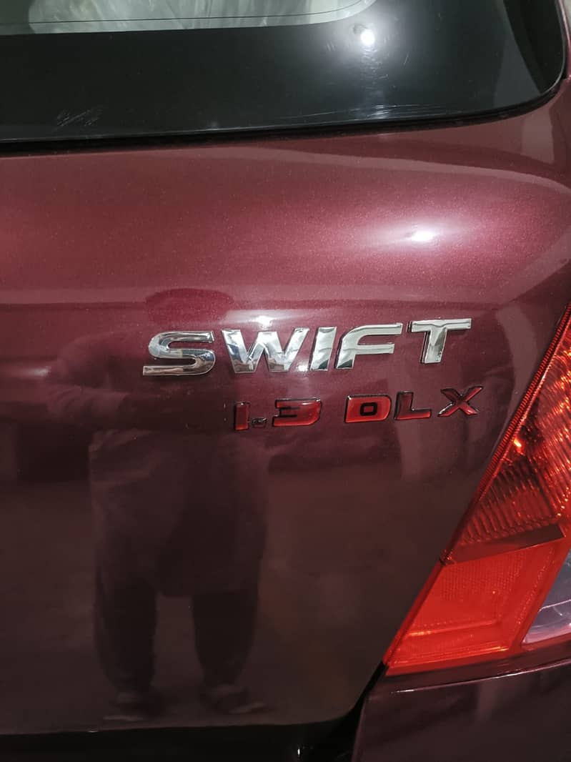 Suzuki Swift DLX 1.3 Model 2012 5