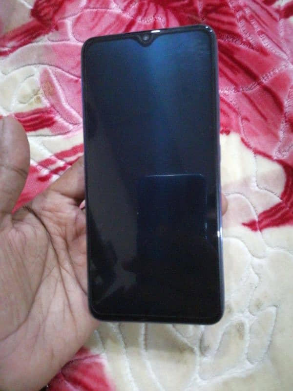 8 gb 256 gb screen fingerprint  urgent dele 23000 0