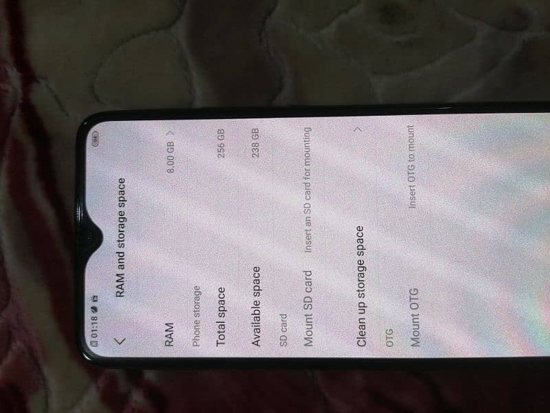 8 gb 256 gb screen fingerprint  urgent dele 23000 4