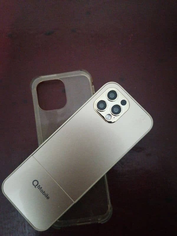 Qmobile ipro 4