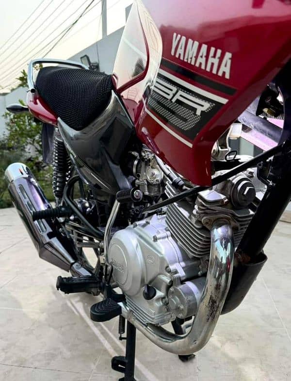 Yamaha ybr 125 3