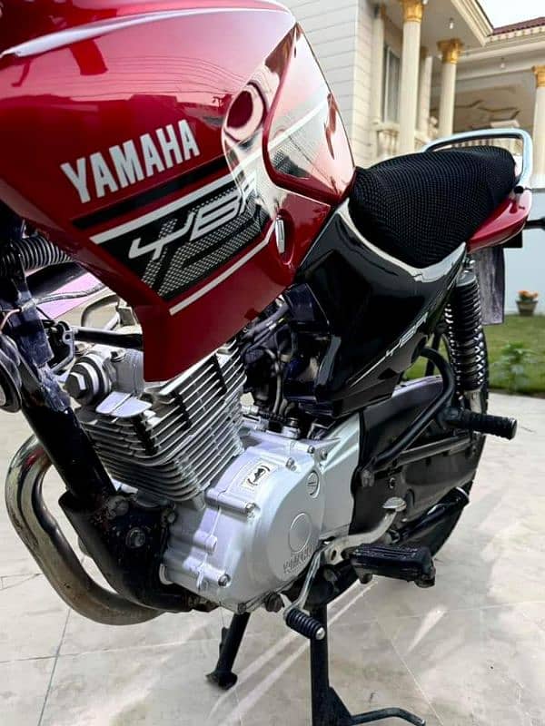 Yamaha ybr 125 4