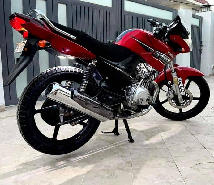 Yamaha ybr 125 9