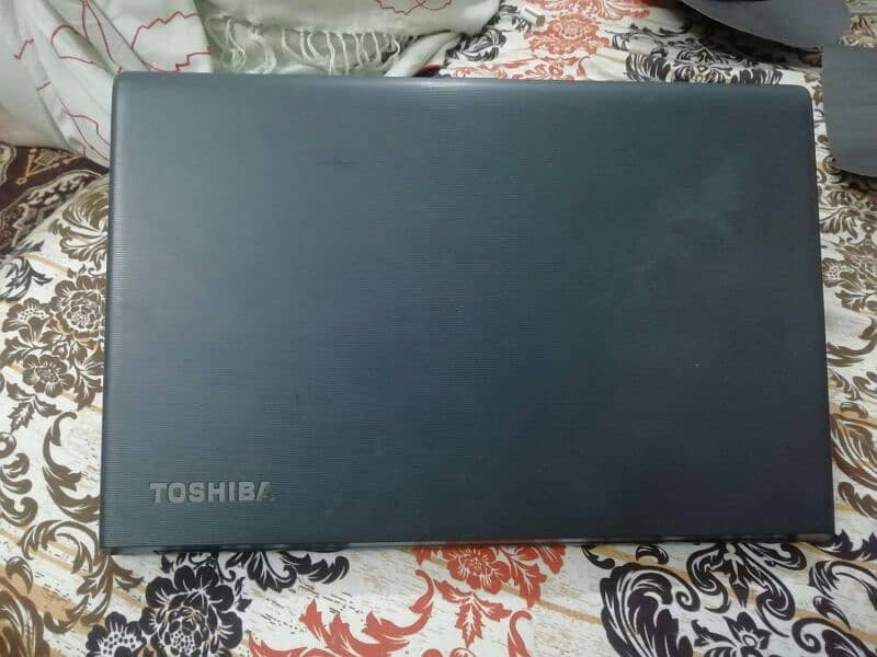 Toshiba Laptop - Core i5, 8GB RAM 0