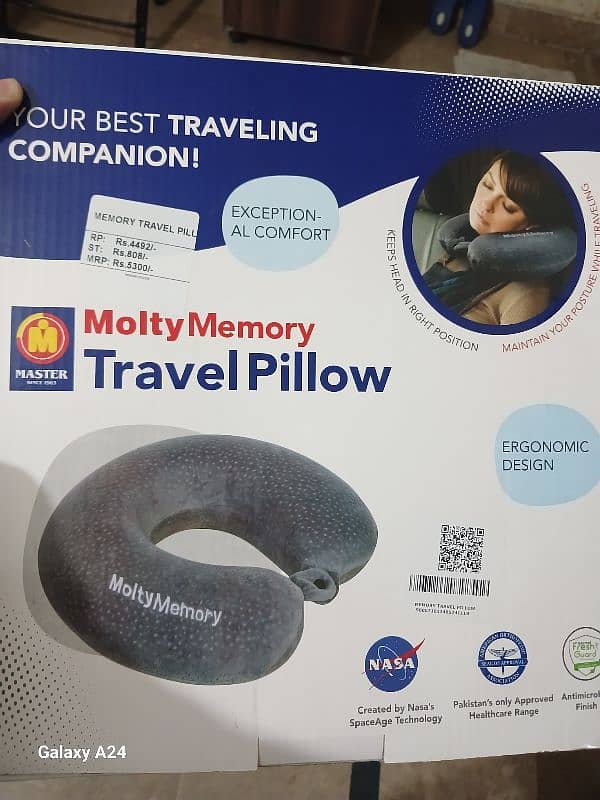 Molty Foam Travel Pillow 0