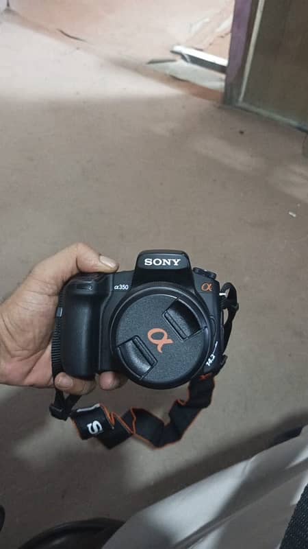 DSLR sony alpha 5