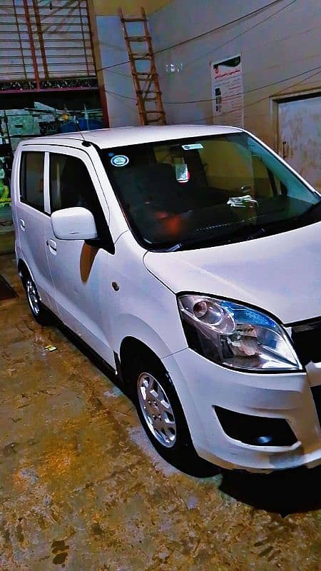 Suzuki Wagon R 2018 3