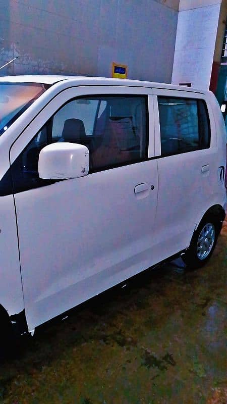 Suzuki Wagon R 2018 5