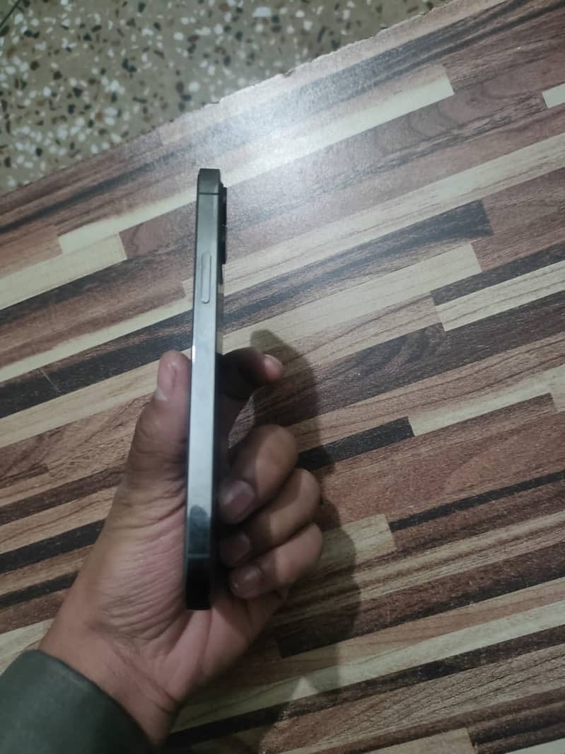 IPHONE 12 PRO NON PTA EXCHANGE POSSIBLE 5