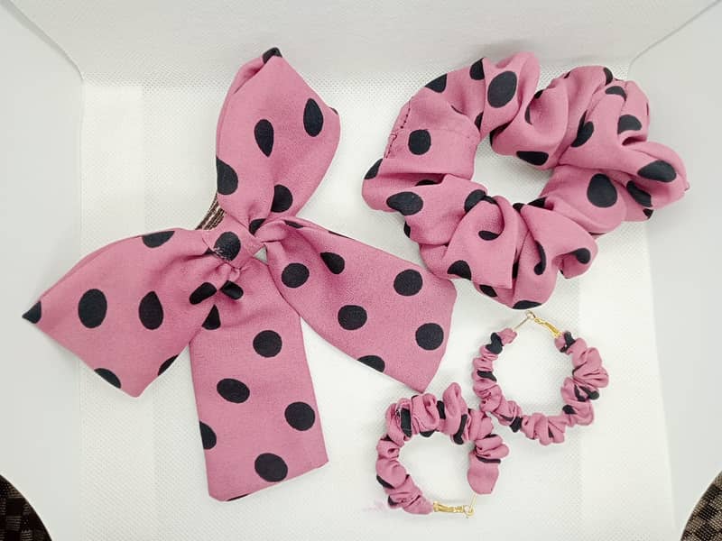 hair bows | scrunchies | hair set | hair care 2