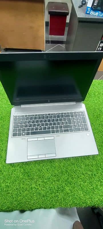 Hp zbook core i7 8th genration  4 gb card p2000 withh warranty 12