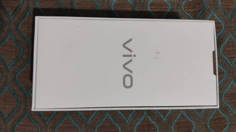 vivo y21t good condition with original box and charger 5