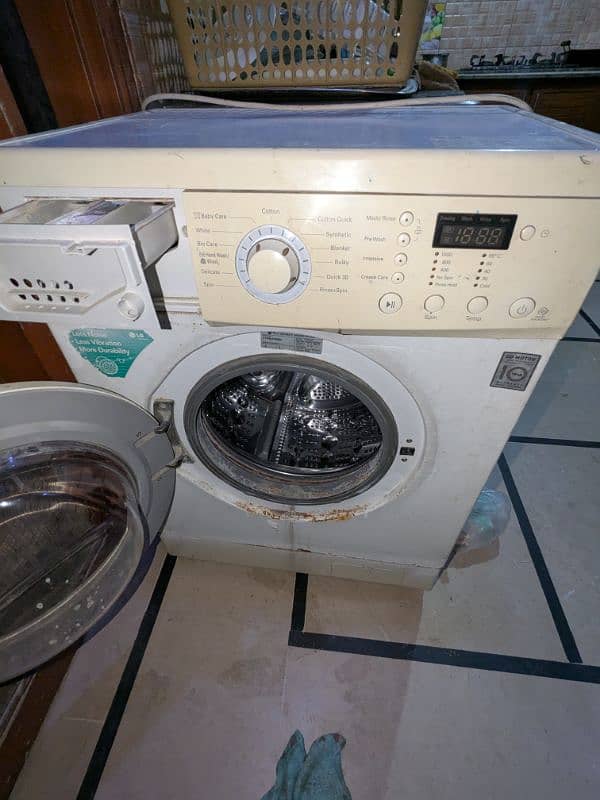 LG front load fully automatic inverter washing machine 0