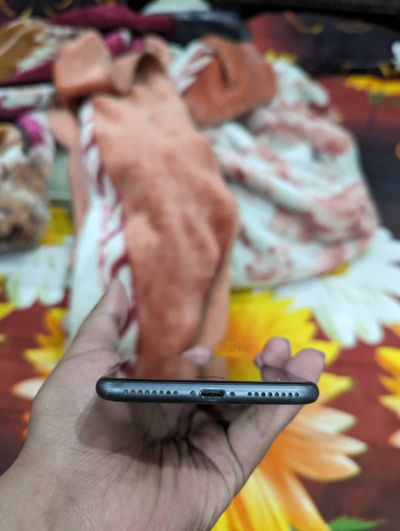 Iphone 8plus Pta approved 4