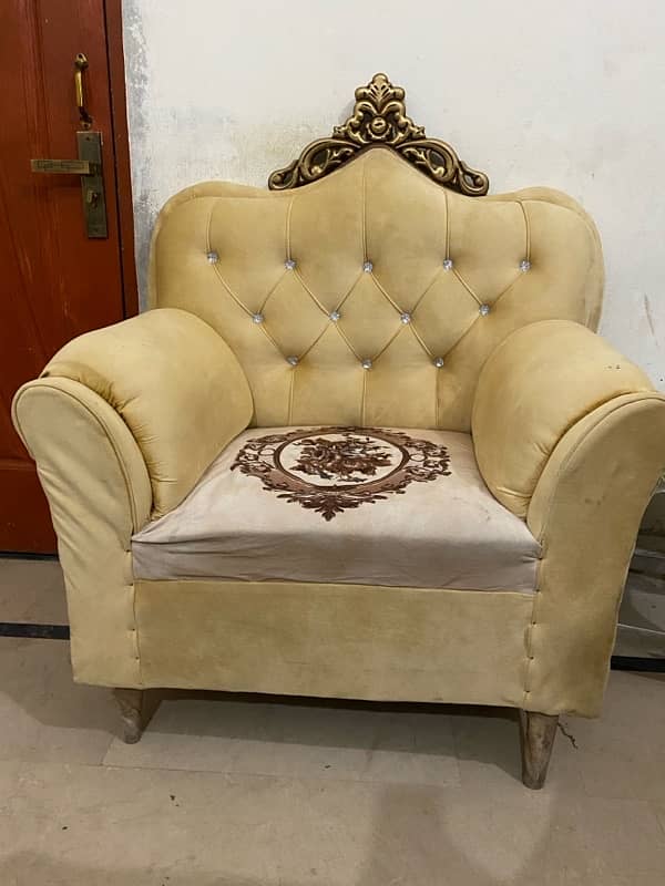 5 Seater sofa 6