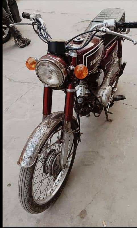 Benley Honda S 110 5