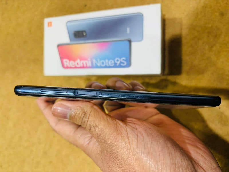 redmi note 9s  6+2ram-128room 5