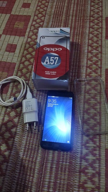 oppo A57 charger with box 0