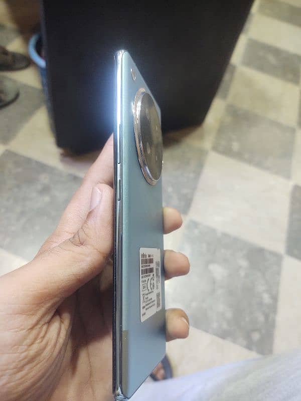 imfinix zero 40 256 GB in warranty 12 months 2