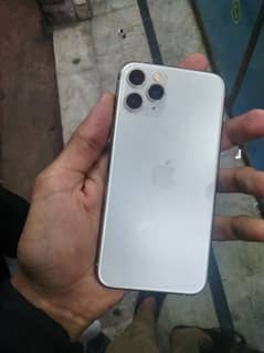 iphone 11 pro 10/10 factory unlock