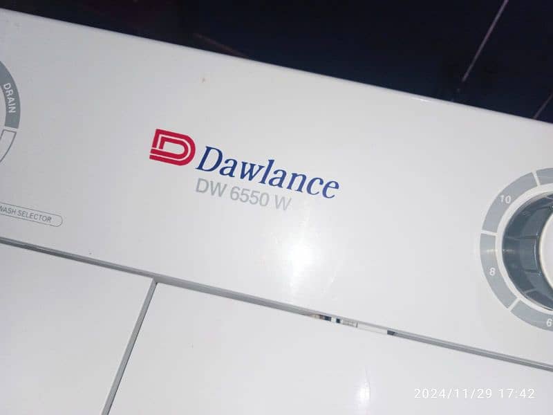 Dawlance washing machine twin tub model number DW-6550 1