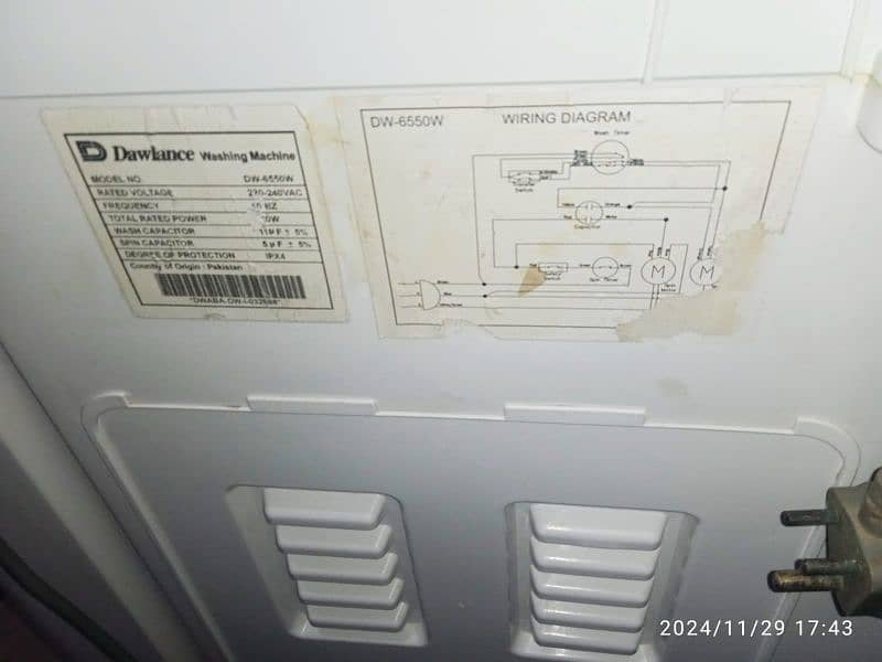 Dawlance washing machine twin tub model number DW-6550 8