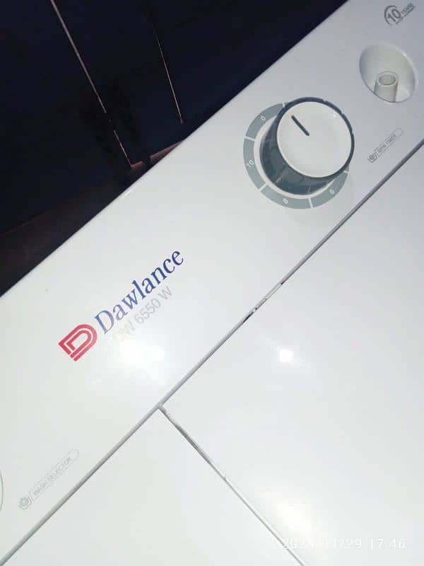 Dawlance washing machine twin tub model number DW-6550 12