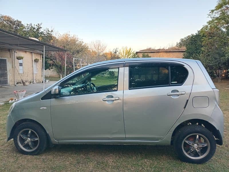 Daihatsu Mira 2013 5