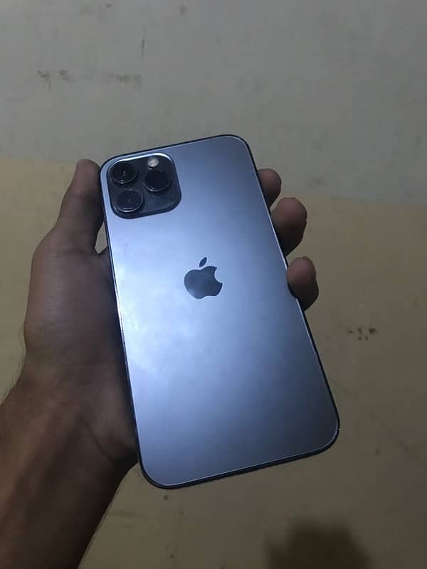 I phone 12 pro max 1