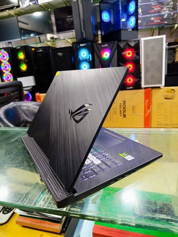 Asus rog strix gaming I 7 10th 10870h 16gb 512 rtx 2060 6gb 144 hz 10