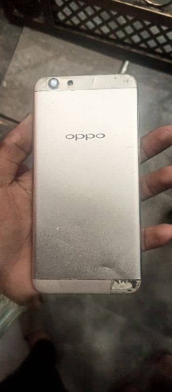 OPPO F1S SLIGHTLY DAMAGED 1