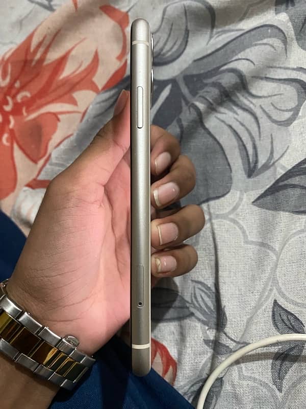 Apple Iphone 11 Pta Approved 6