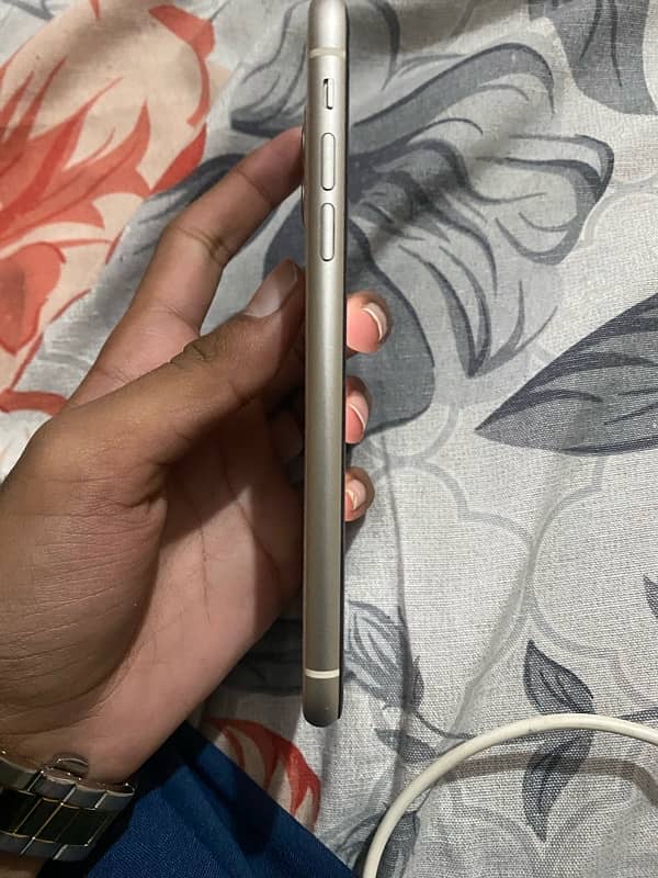 Apple Iphone 11 Pta Approved 9