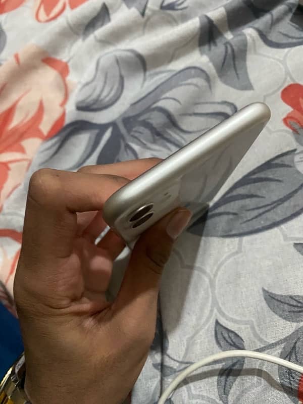 Apple Iphone 11 Pta Approved 10