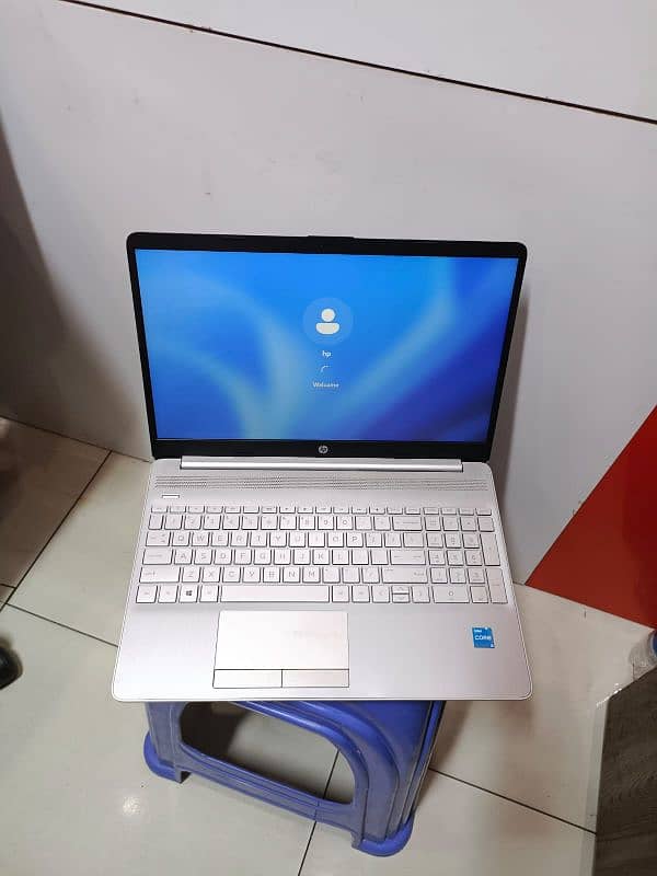 Hp Core i5-10th Gen 8GB RAM 512GB NVMe GooD Condition LapTop 1080p LED 7