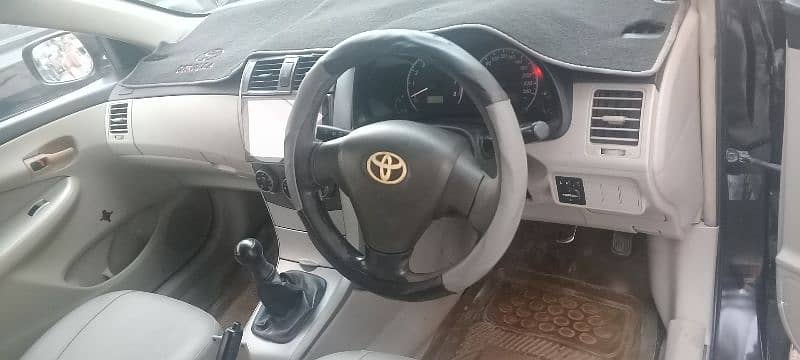 Toyota Corolla XLI 2011 11