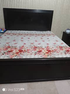 Used bed in reasonable price