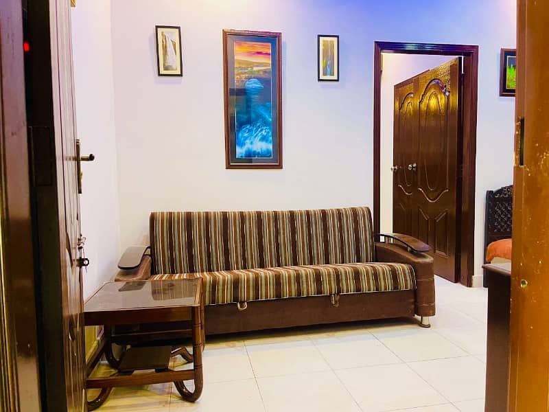 1 Bedroom Furnished Flat For Rent In Block H-3 Johar Town Lahore. 7